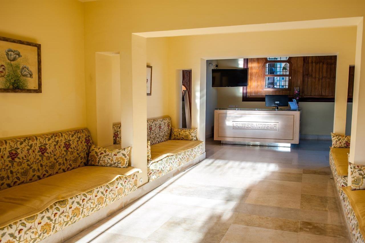 Suites Hotel Les Charmilles & Spa La Marsa Bagian luar foto