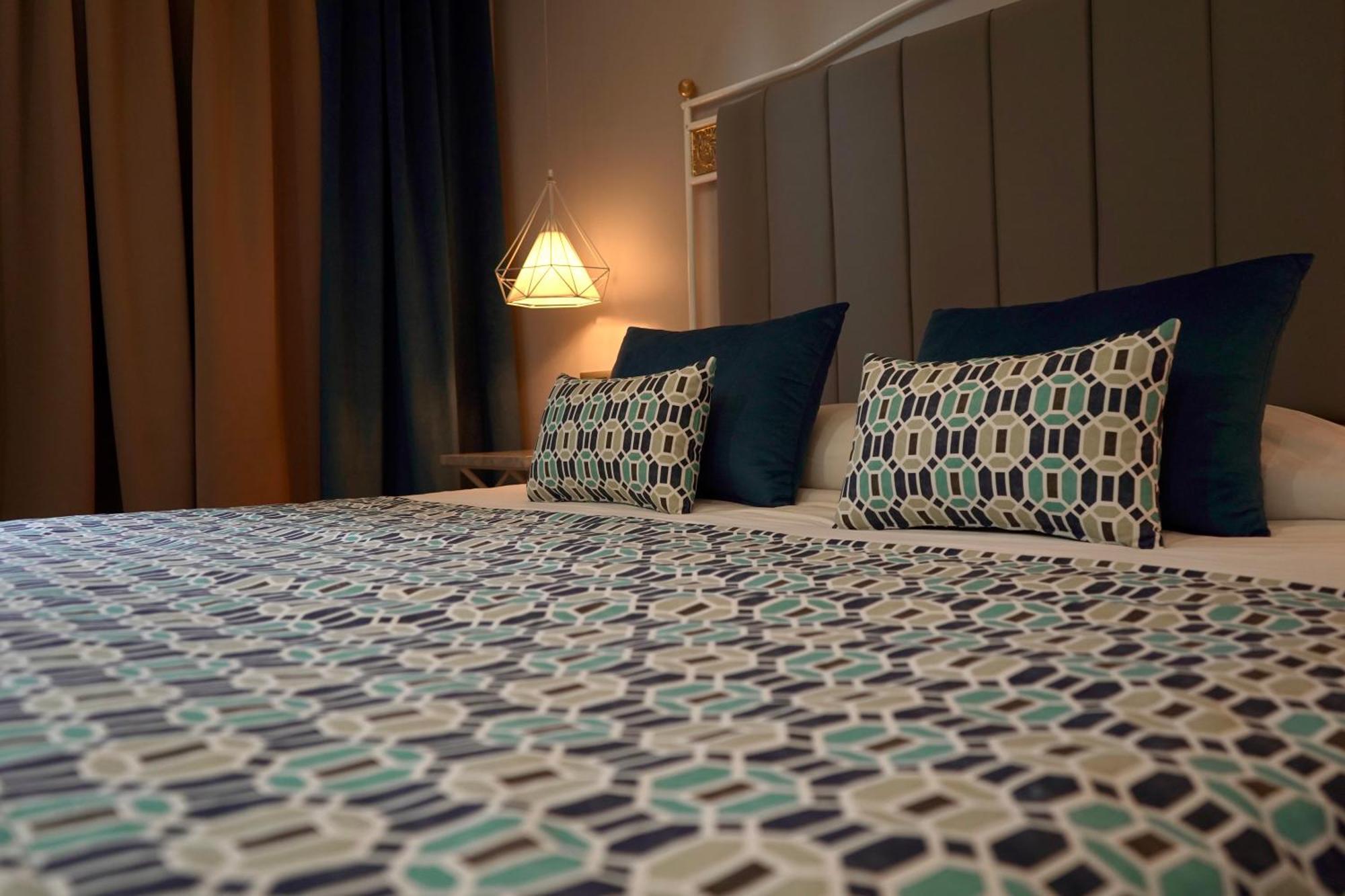 Suites Hotel Les Charmilles & Spa La Marsa Bagian luar foto